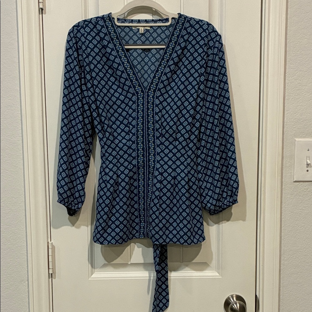 Max Studio Navy and Light Blue Tie-Front V-Neck Tunic